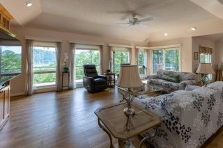 Lago Vista Vacation Home - 2