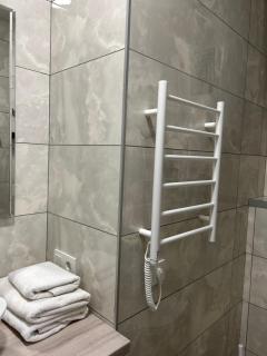 Apart on Manhattan - Kyiv - 4