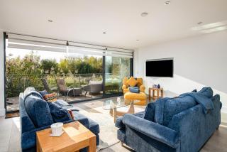 Minety Lake 17 ML17 Lower Mill Estate Cotswolds - 9