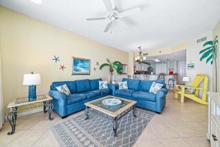 Beach Club Doral 504 - 1