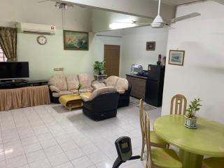 Comfortable Retreat in Megah Ria - 2