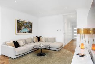 Timeless Getaway in Karrinyup - 2