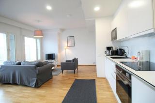 Central Studio for 2 - 9