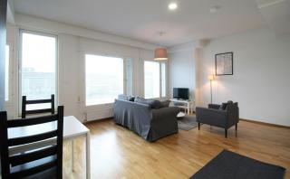 Central Studio for 2 - 8