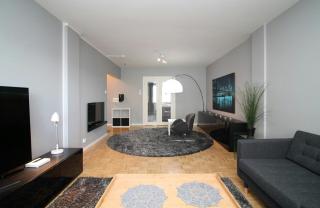 Spacious Apartment for 4 in District VI - 7