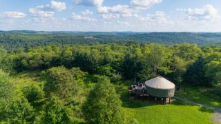 Adventure Abode - Modern Yurt - 9