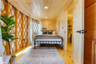 Starlit Haven - Modern Yurt - 2