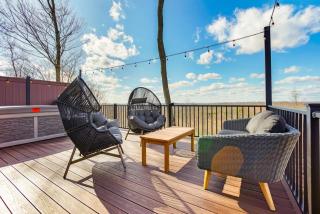 Starlit Haven - Modern Yurt - 1