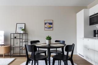 Fully renovated 2-Bedroom apartment in city centrum - 4