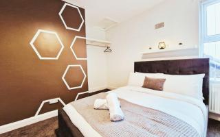 Lodginet Stays - County View - 1BR Flat 4 - 5