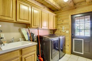 Lake Murray Retreat with Private Dock and Water Views! - 2