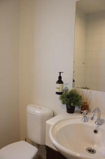 Stylish & Spacious 2BR Apt, Queen Vic Market & CBD - 7