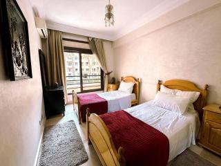 Elegant Hivernage Stay with Pool - 4