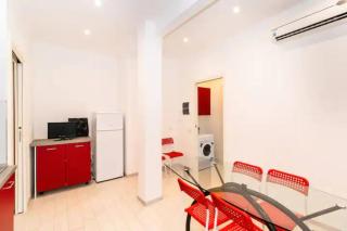 Villa tranquilla immersa nel verde a 2 Km dal mare - 1