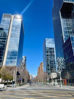 Manquehue Station, Arauco Mall and Araucano Park - 3