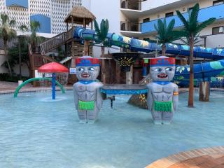 The Best Amenities on the Beach Ocean Front 3 Bedroom Ocean Reef Resort - 9