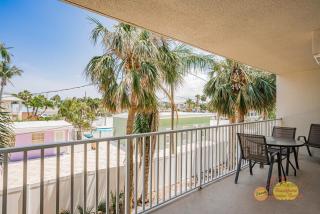 Hamilton House 107 - 9