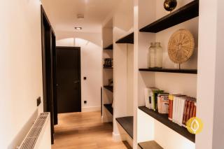 Bright 2-Bedroom Apartment with Garden in Amsterdam South - 6