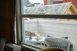 Cozy Penthouse Private Balcony City Centre - 4