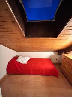 RISOUL - Les Airelles - 6 à 8 couchages - Rue principale/ commerçante - 5