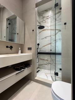 Nest One Premium Apartment 26F - 8