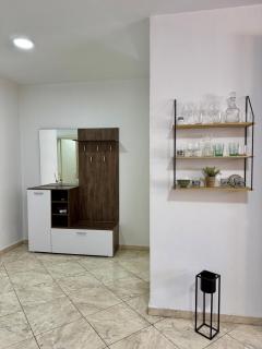 Spacious Family Apartment in City Center - 6