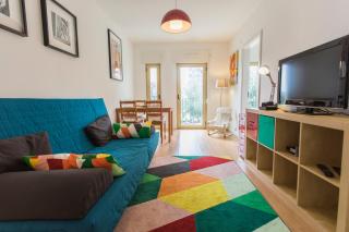 Entrecampos Lisbon Central Apartment - 0