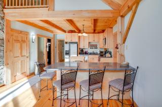 1 Mi to Mt Snow Luna Stella Home with Fireplace - 2