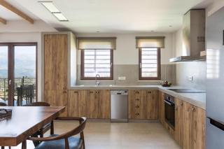 Upper View Villa, with private pool - 4