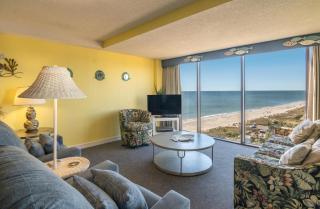 Quiet Condo with Spacious Balcony - 0