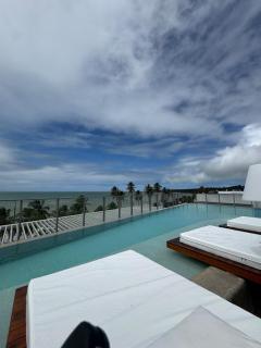 Cabo branco: Mar a sua porta. - 0