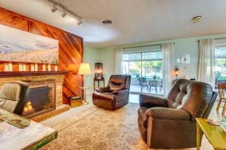 Walkable Historic District Gem 2 Mi to Dtwn Ocala - 3