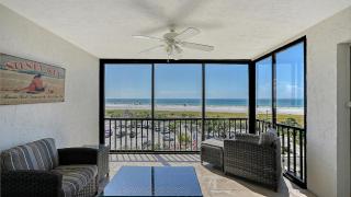 Crescent Royale Condominiums 6A - 0