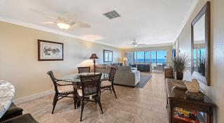 Crescent Royale Condominiums 6A - 9