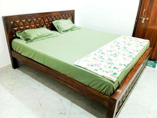 Sakshi Seva Sadan Vrindavan Homestay & Restaurant - 8