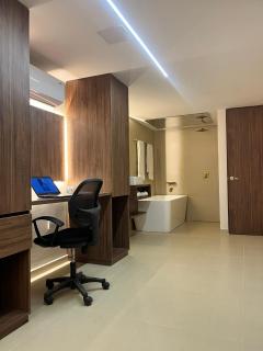 One Apartments Provenza - 4