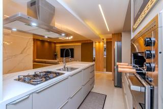 Excelente apartamento Frente Mar na Barra Sul - 2