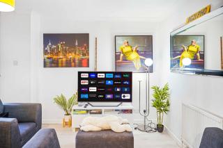 Tower Bridge King Bed En-suite with Parking and Balcony - 9