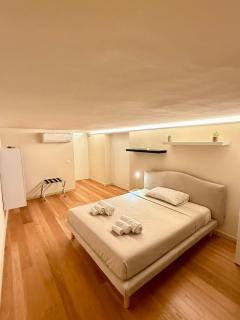 Palazzo Foresi by Strozzi 120m Luxury Apartment - 5