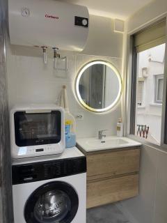 Room close Sea metro and Ciutat de les Arts i les Ciències - Valencia - 9