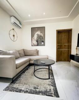 Luxe Apartments Surulere - 7