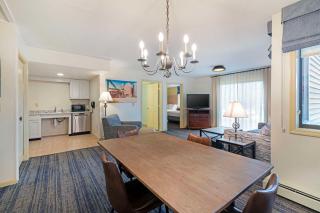 Best Western Inn & Suites Rutland-Killington - 1