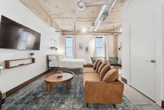 Modern Unique Loft City Vibes No 108 - Dallas - 0