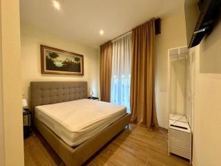 Valverde Apartments and Room - 7