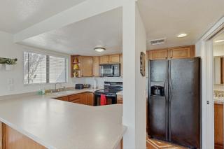 1 BR Condo in Tucson, Mountain Views - 2