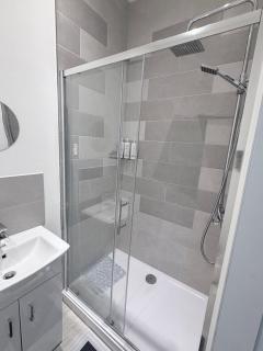 Apartment 2- 216 High Street - 9