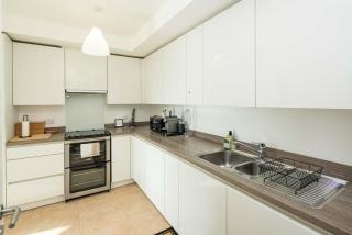 Skyline Views 2-Bed Flat 5 Sleeps 7th Floor - Londres - 9