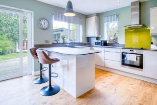 Marshmallow - 2 Bedroom Cottage - Oxwich - 8