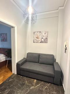 Modern stay-10 mins from the city center- 5 mins from the beach - 7