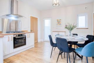 Seascape Retreat - 3 Bedroom Flat - Porthcawl - 5